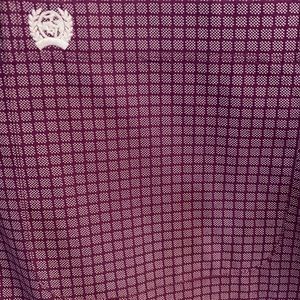 Like new Cinch shirt. SIZE M. Never washed at home always taken to cleaners.